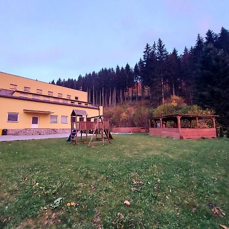Chill N Grill Apartment Jeseník Екстериор снимка